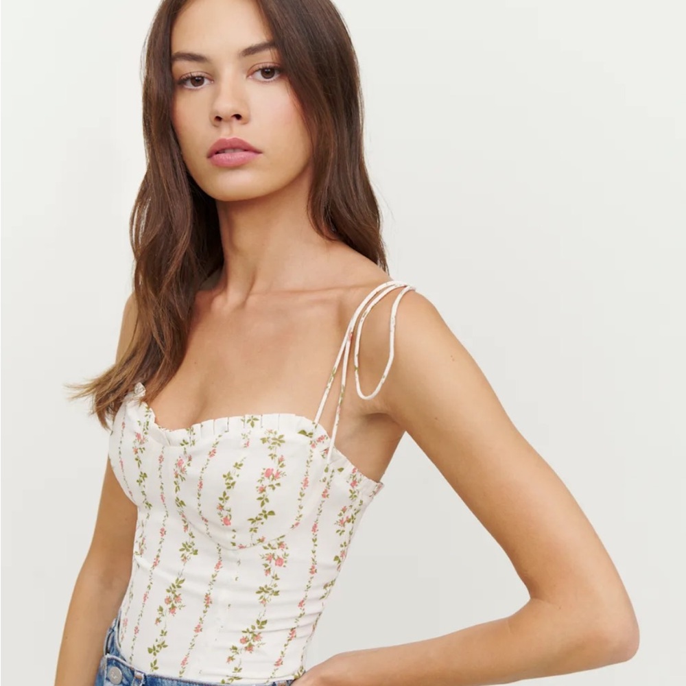 Reformation Novena Top in Chateau